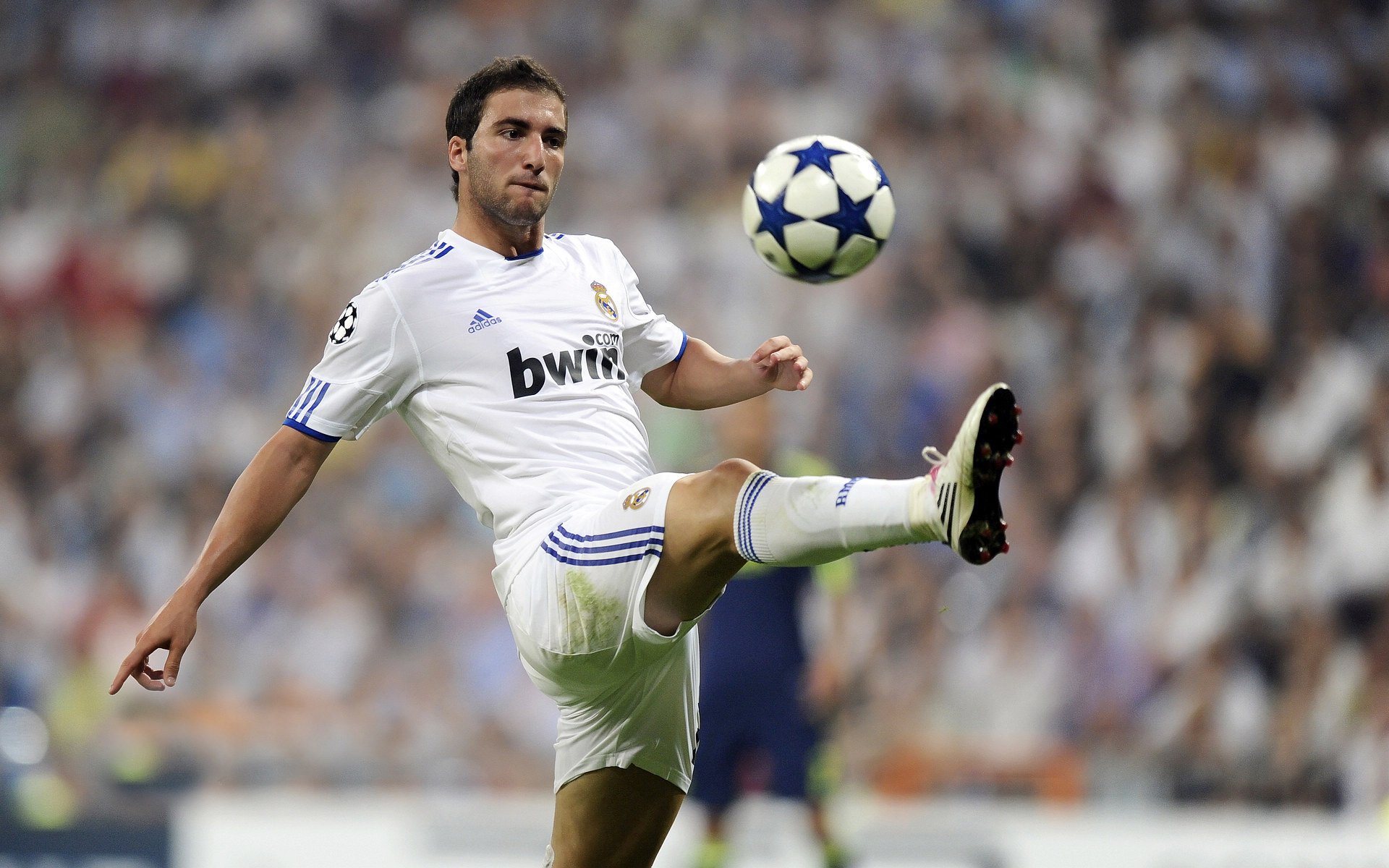 亚眠客场不敌对手，法国联赛排名下滑，亚眠是法国第几大城市