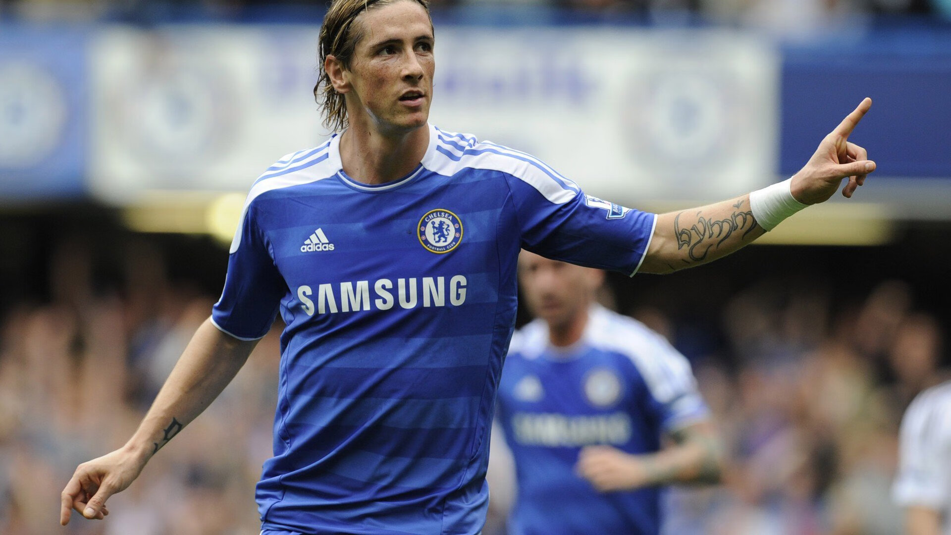 曼联击败西汉姆，B费任意球世界波技惊四座，曼联bf